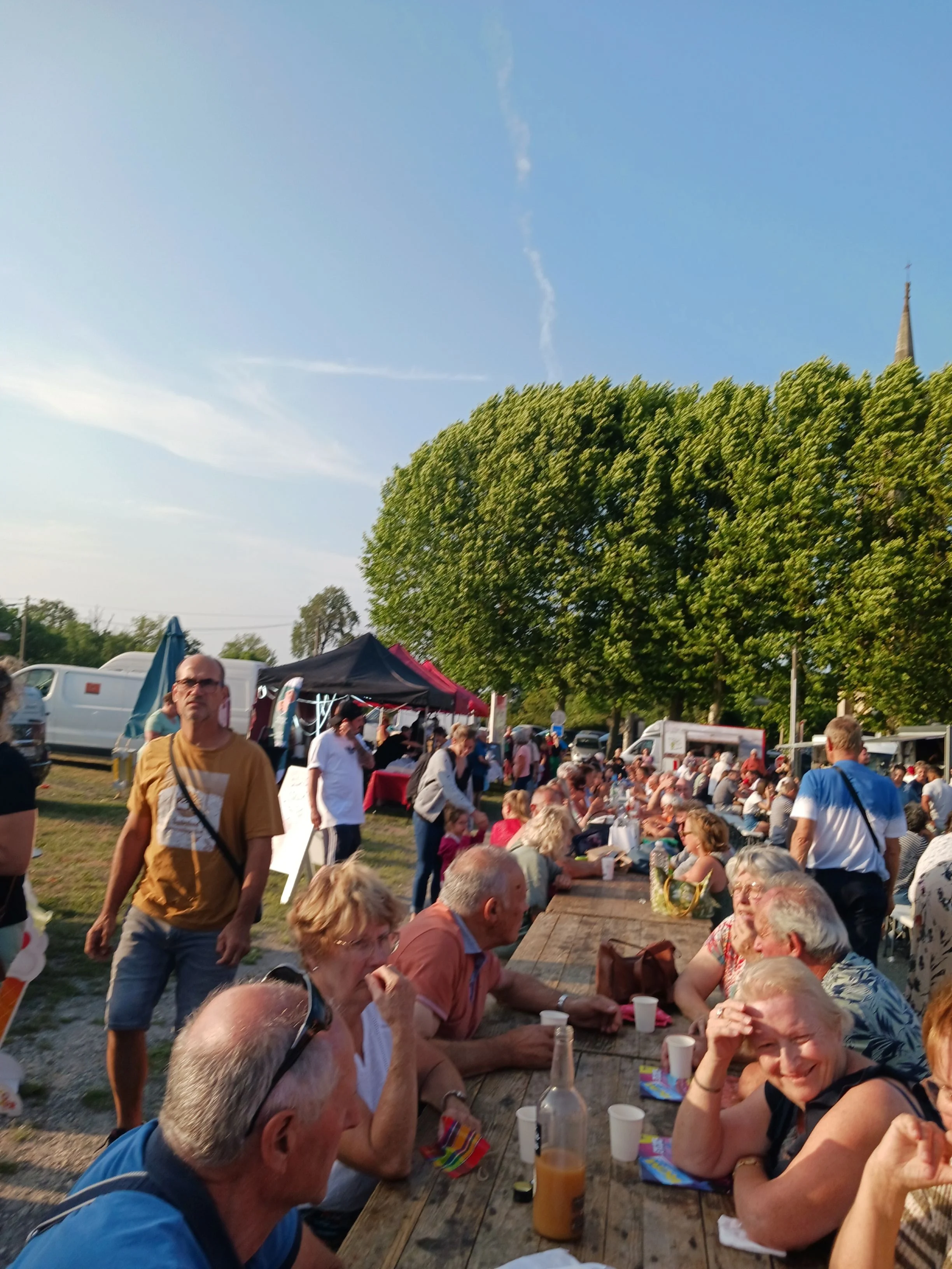 Marché nocturne du 18 juillet 2025