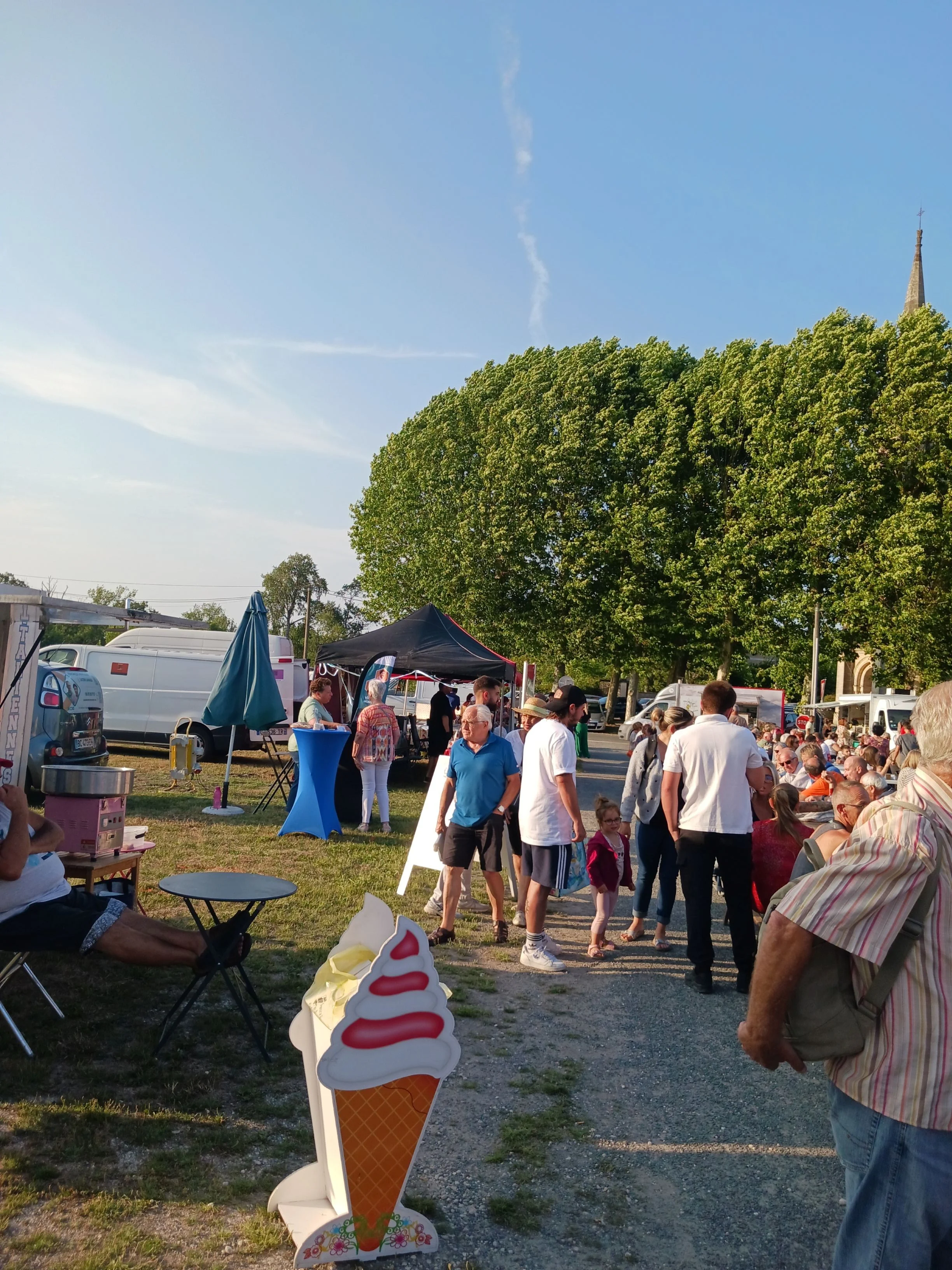 Marché nocturne du 18 juillet 2025
