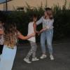 feu st jean 24 juin 2017: des enfants en tain de danser