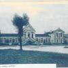 La Mairie, les écoles et la poste